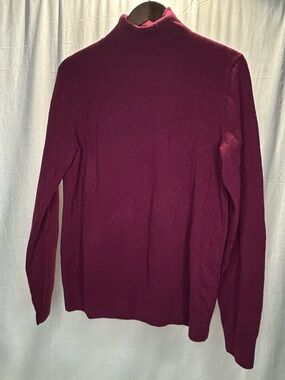 Amicale Cashmere Men's Burgundy Turtleneck Sweater